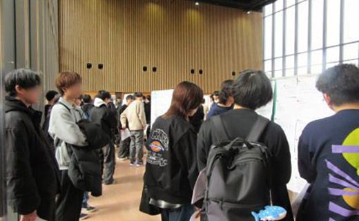 2025年度卒業論文ポスターセッションを開催しました