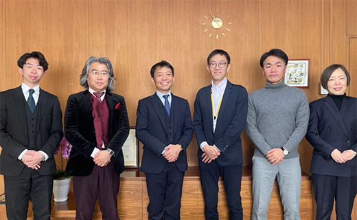 上場起業家3名による新春トークセッション開催