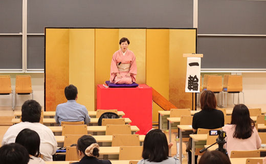 英語落語（English Rakugo）