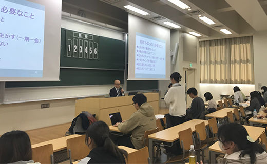 グランドニッコー台場 取締役常務執行役員の古澤聡氏が講演〇