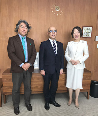 古澤氏、前沢浩子学長と面会・懇談