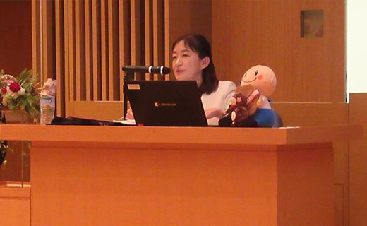 山川百合子草加市長