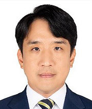 朴 省炫