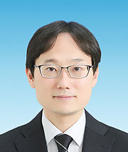 小宮 秀陵