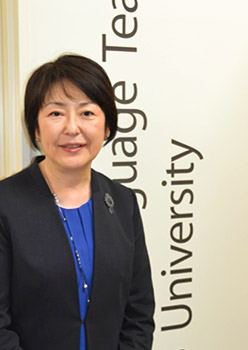 岡田圭子先生