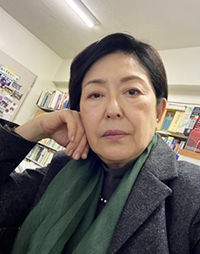 外国語教育研究所所長 岡田圭子